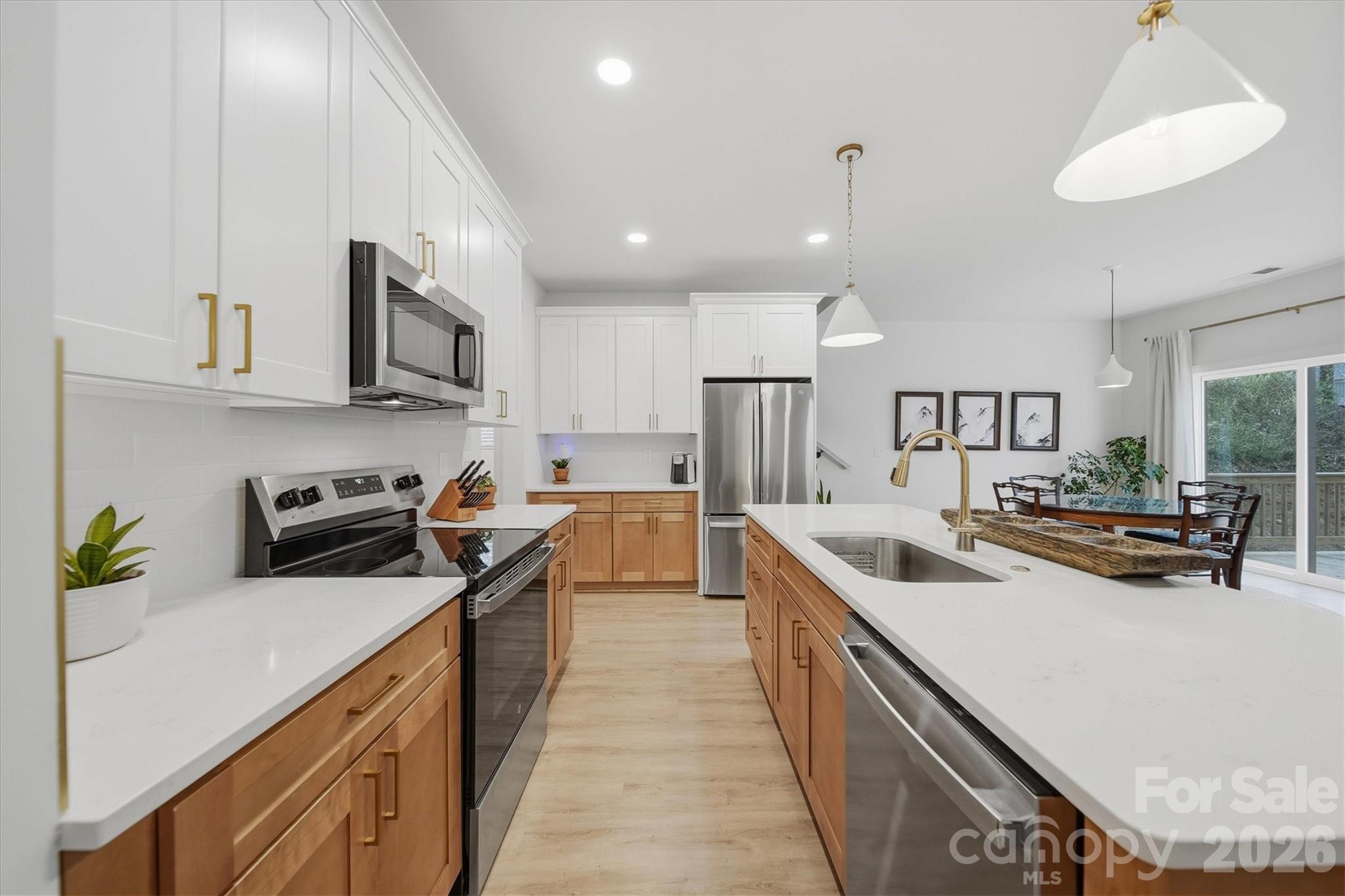 503 5th Avenue Northeast Conover, NC 28613 - Photo 15 of 41