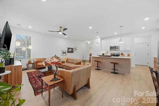 $374,900 | 503 5th Avenue Northeast, Conover, NC 28613