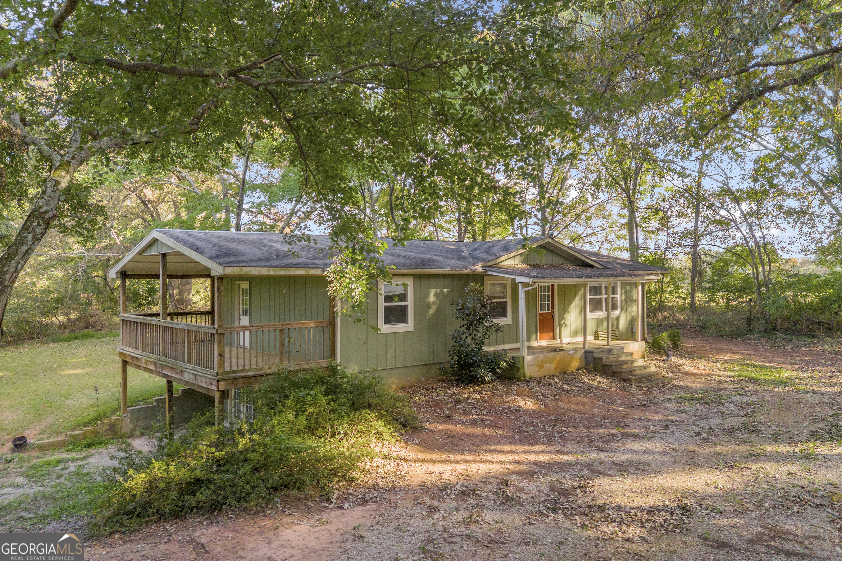 260 Pettit Lane Athens, GA 30605 - Photo 4 of 65 front view of a house with a garden