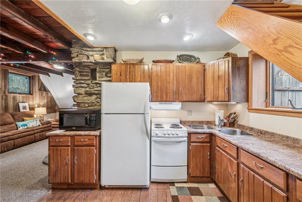 1781 County Line Road Champion, PA 15622 - Photo 7 of 29