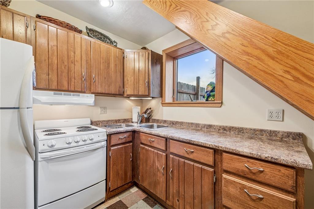 1781 County Line Road Champion, PA 15622 - Photo 8 of 29