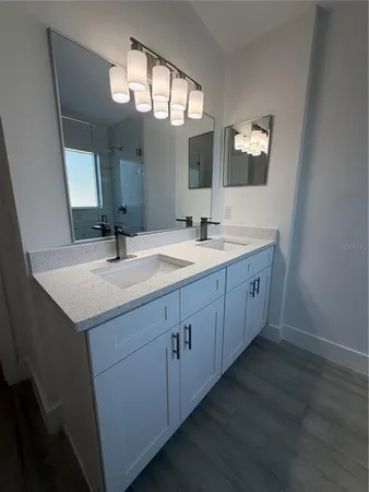 $2,700 | 7235 Hunterdon Drive, Orlando, FL 32835