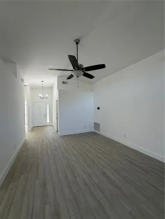 $2,700 | 7235 Hunterdon Drive, Orlando, FL 32835