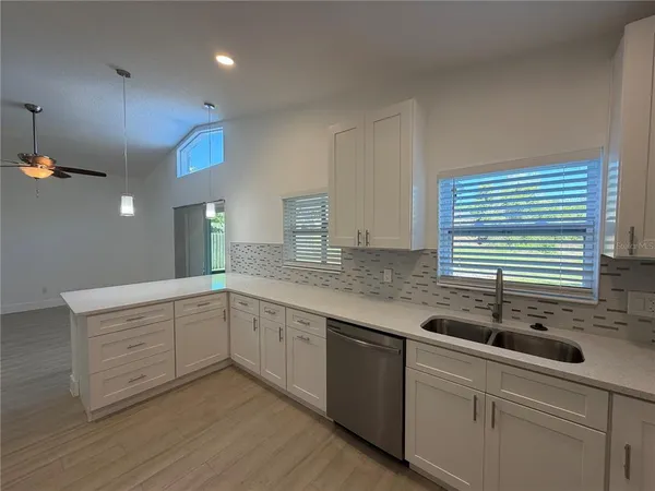 $2,700 | 7235 Hunterdon Drive, Orlando, FL 32835