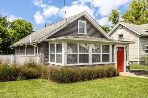 $625,000 | 122 Washington Avenue, Beacon, NY 12508