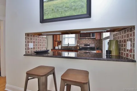 $625,000 | 122 Washington Avenue, Beacon, NY 12508