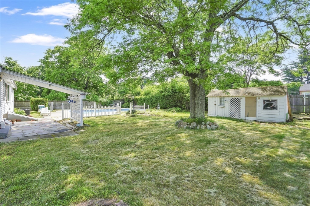 135 Bulat Drive Springfield, MA 01129 - Photo 28 of 42