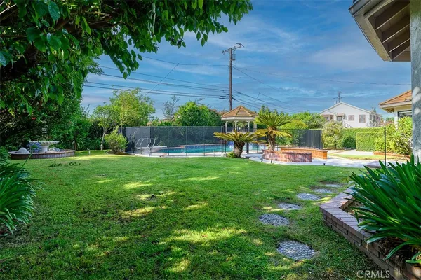 $7,800 | 526 West Woodruff Avenue, Arcadia, CA 91007