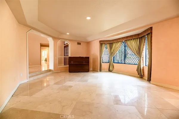 $7,800 | 526 West Woodruff Avenue, Arcadia, CA 91007