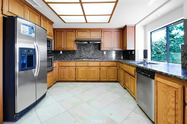 $7,800 | 526 West Woodruff Avenue, Arcadia, CA 91007