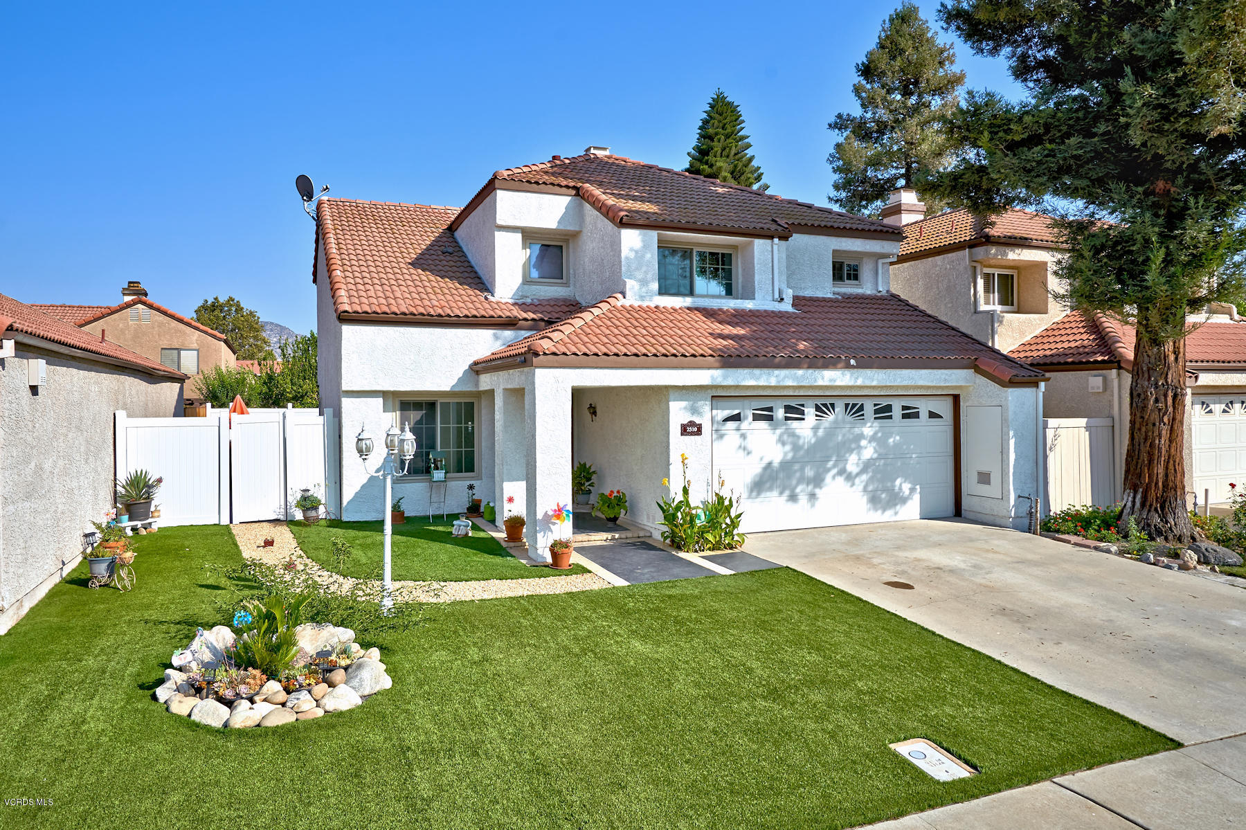 2310 Hampton Avenue Simi Valley, CA 93063 - Photo 2 of 36 2310 Hampton Ave Simi Valley MLS_Dewing