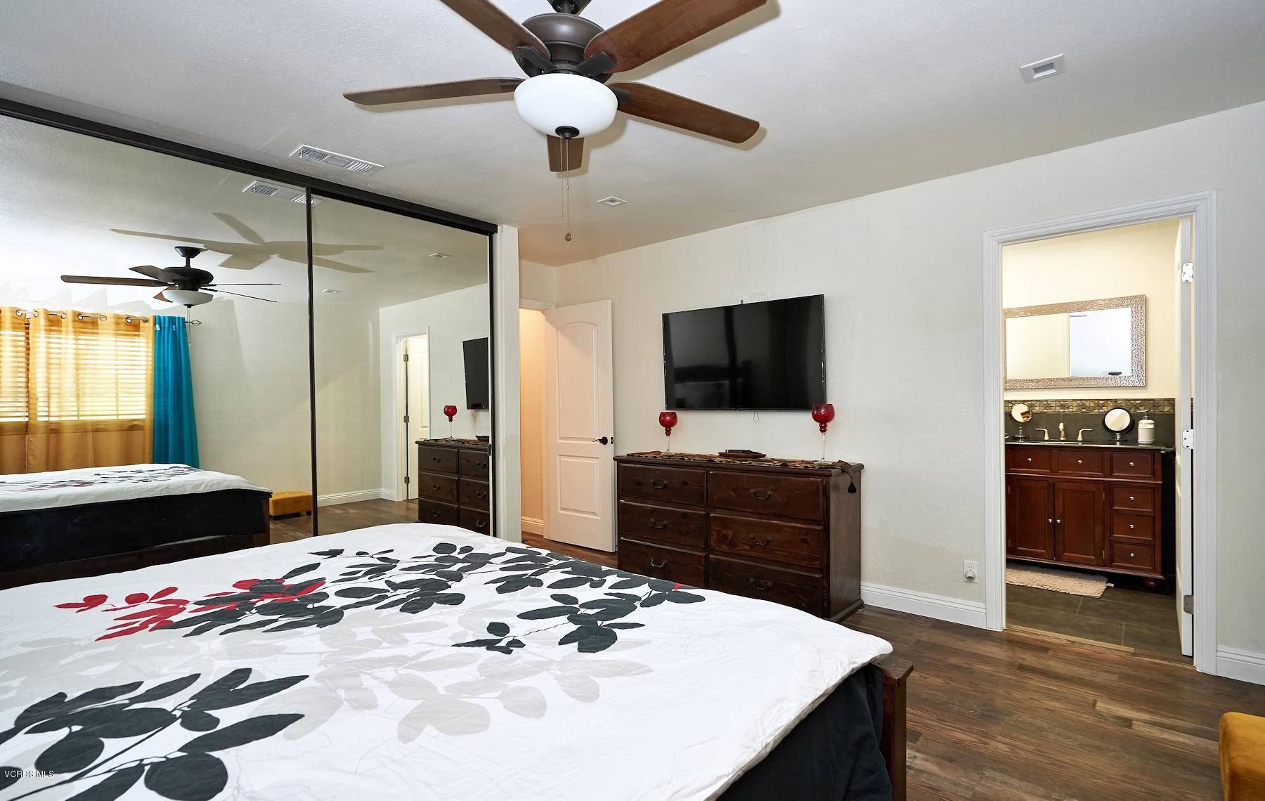 2310 Hampton Avenue Simi Valley, CA 93063 - Photo 23 of 36 2310 Hampton Ave Simi Valley MLS_Dewing