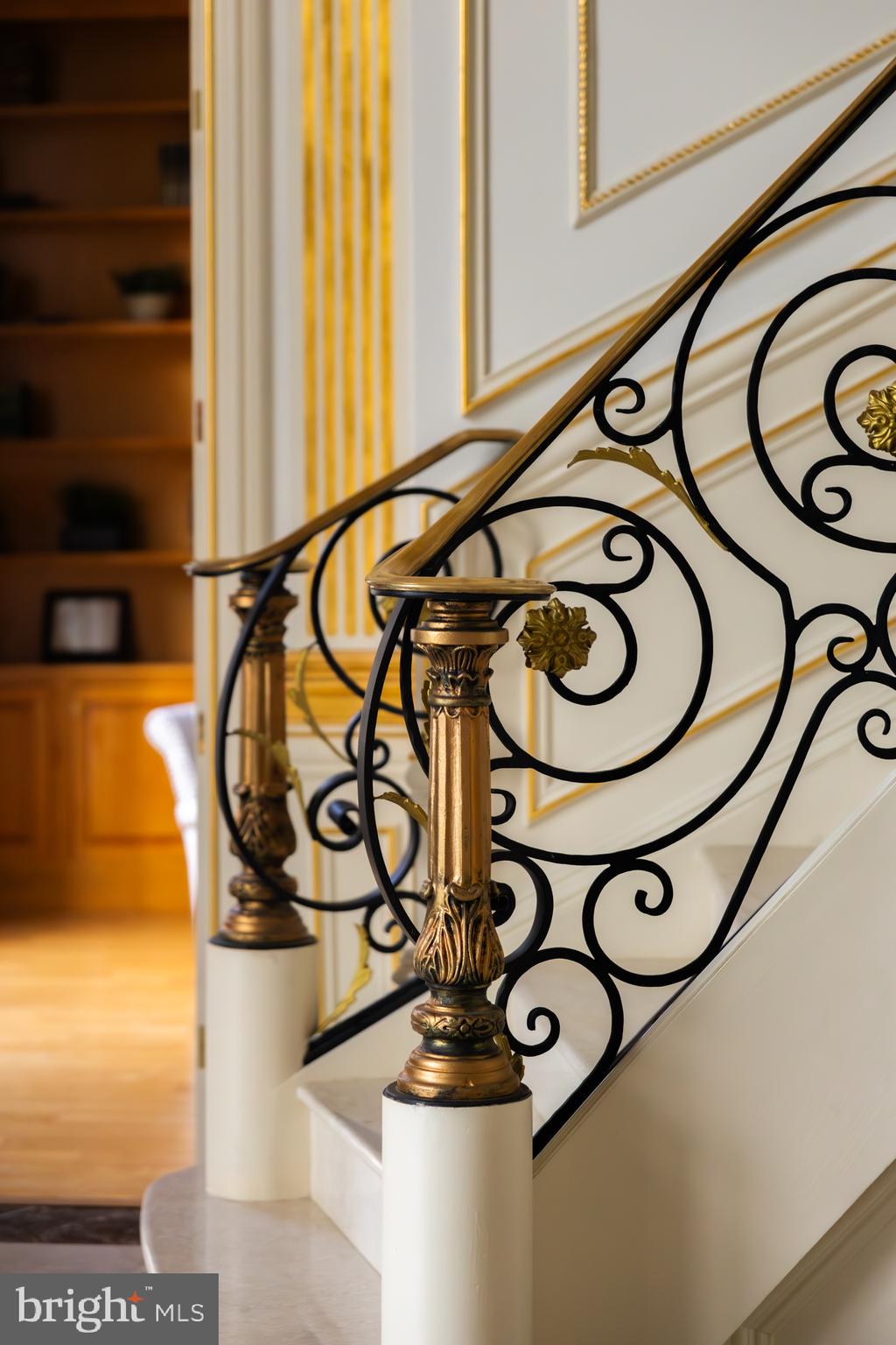 9431 Newbridge Drive Potomac, MD 20854 - Photo 12 of 50