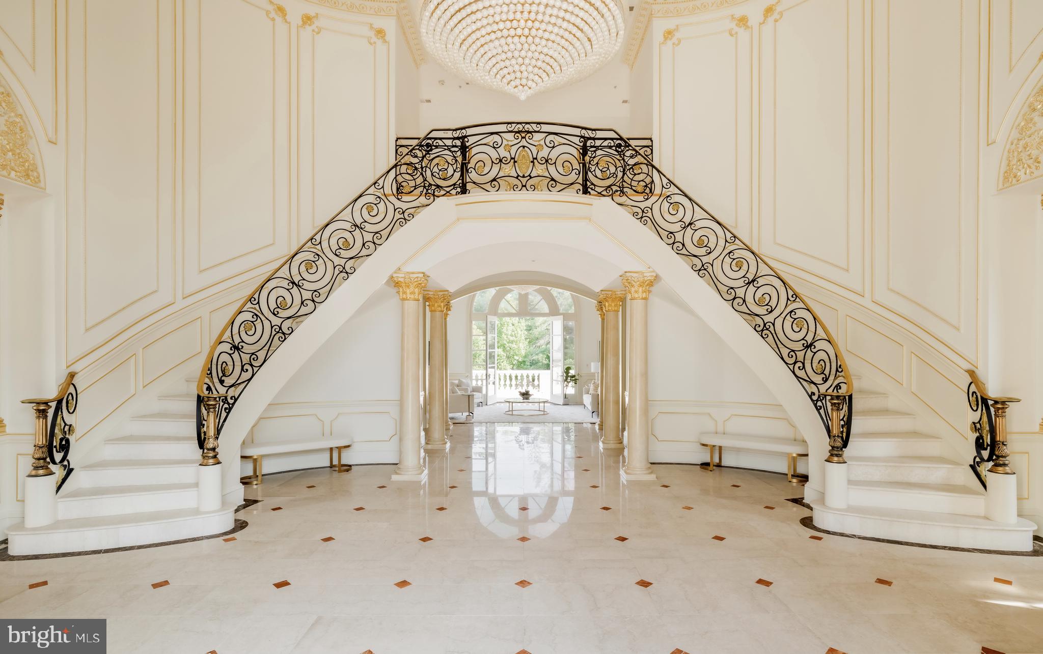 9431 Newbridge Drive Potomac, MD 20854 - Photo 8 of 50 a view of entryway