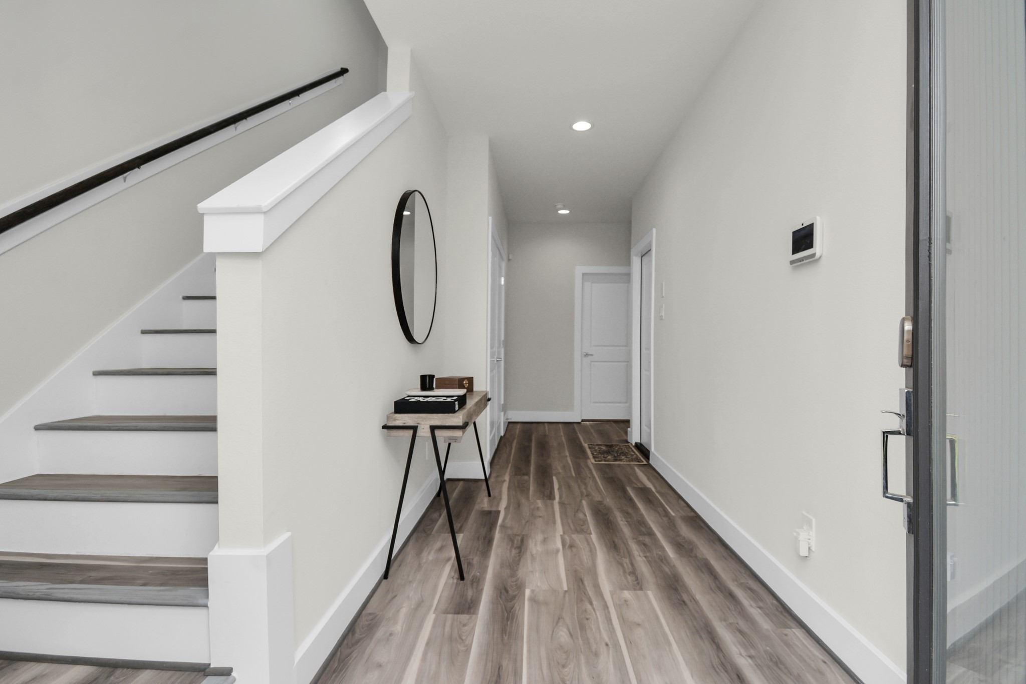 2504 West Tidwell Road, Unit E Houston, TX 77091 - Photo 3 of 35