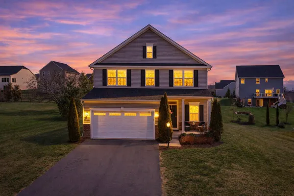 $749,000 | 67 Main Street, Round Hill, VA 20141