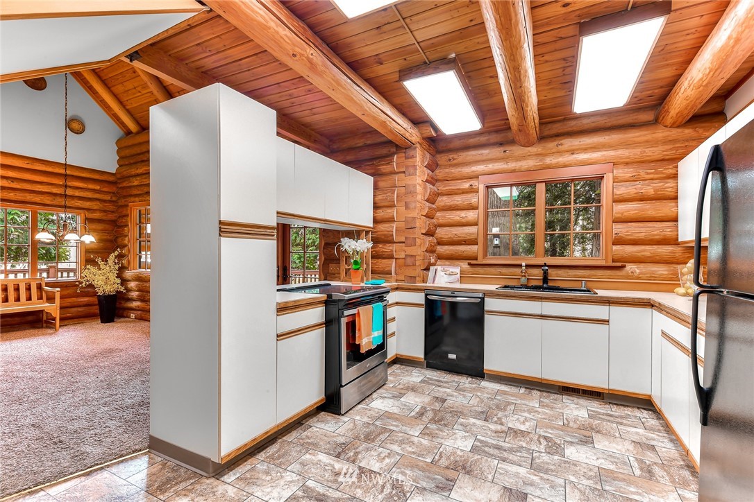 1745 Trigg Road Ferndale, WA 98248 - Photo 8 of 40