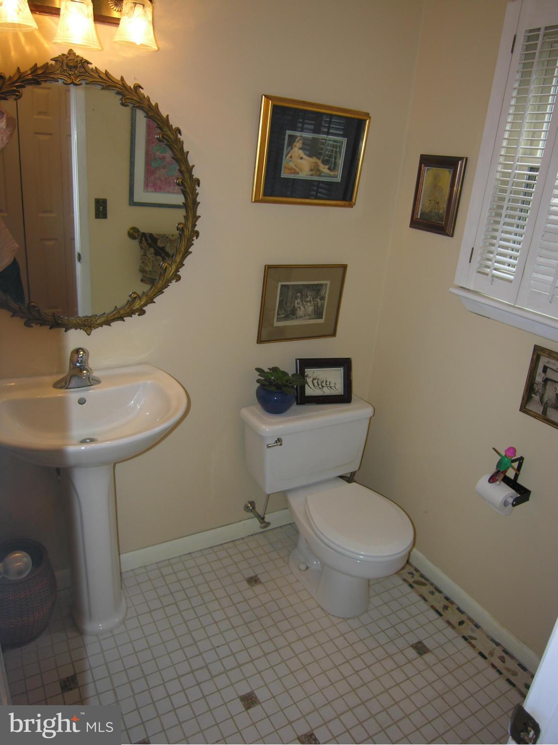 823 Sunstrand Road Reisterstown, MD 21136 - Photo 14 of 28 Bath