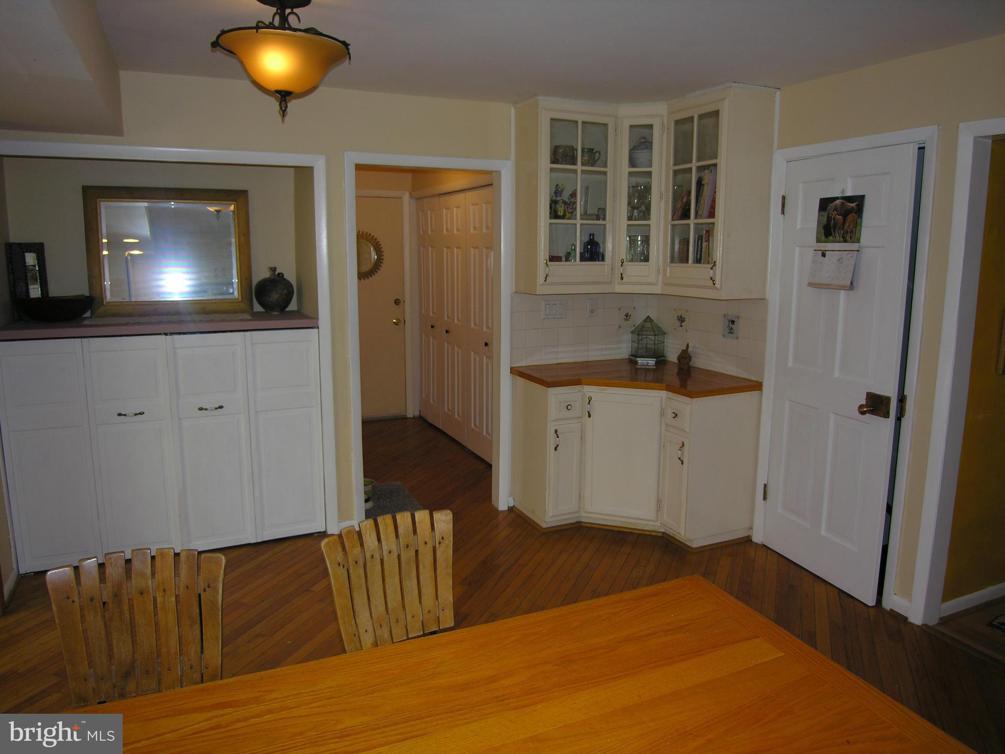 823 Sunstrand Road Reisterstown, MD 21136 - Photo 8 of 28 Kitchen