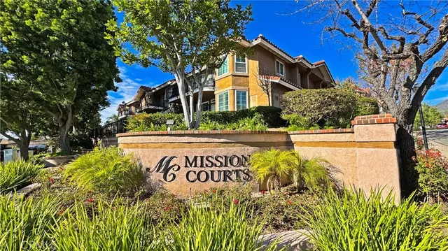 $612,000 | 2 VÃa Pariente, Rancho Santa Margarita, CA 92688