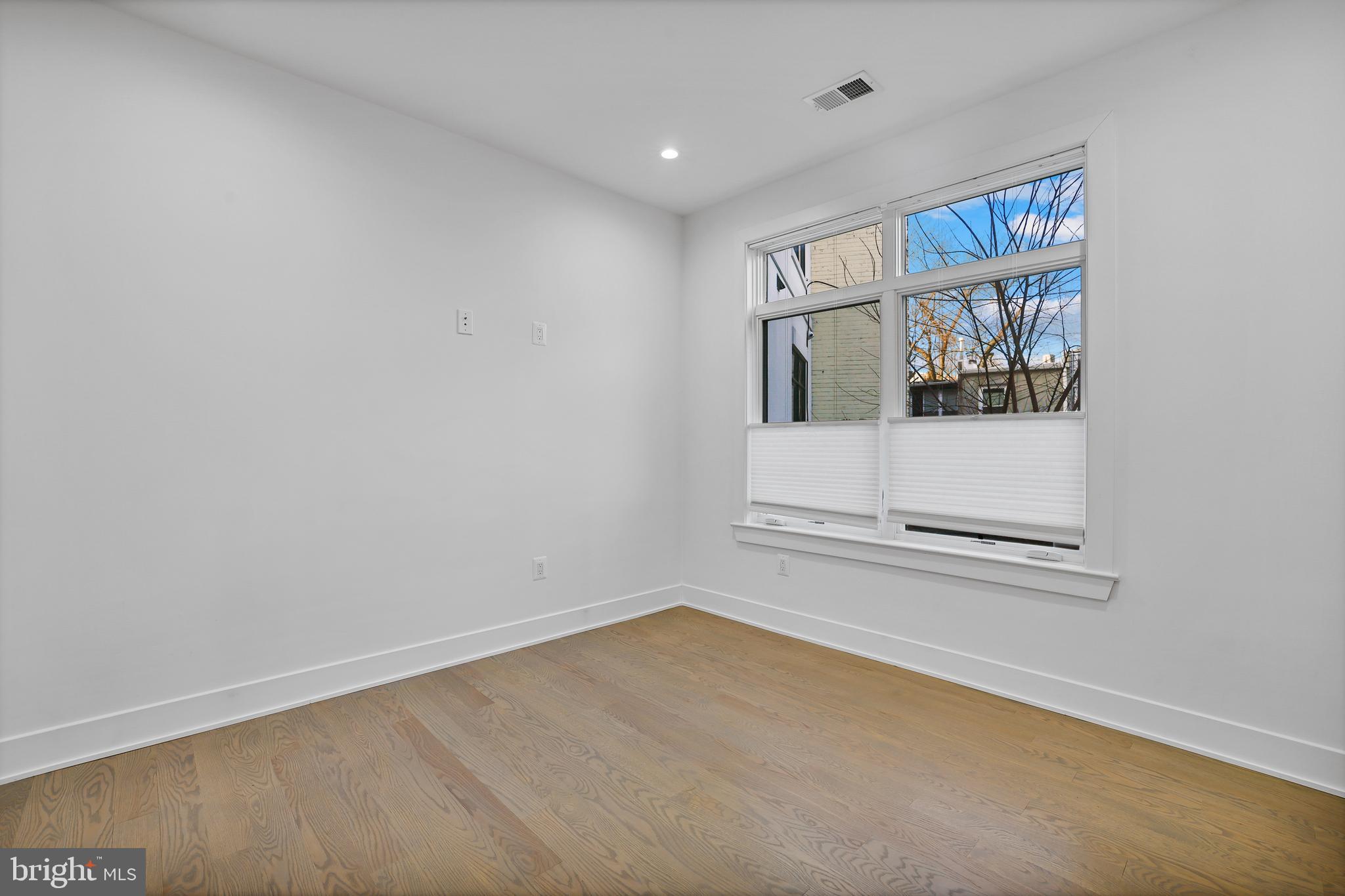 1220 Potomac Avenue Southeast, Unit 3 Washington, DC 20003 - Photo 12 of 26