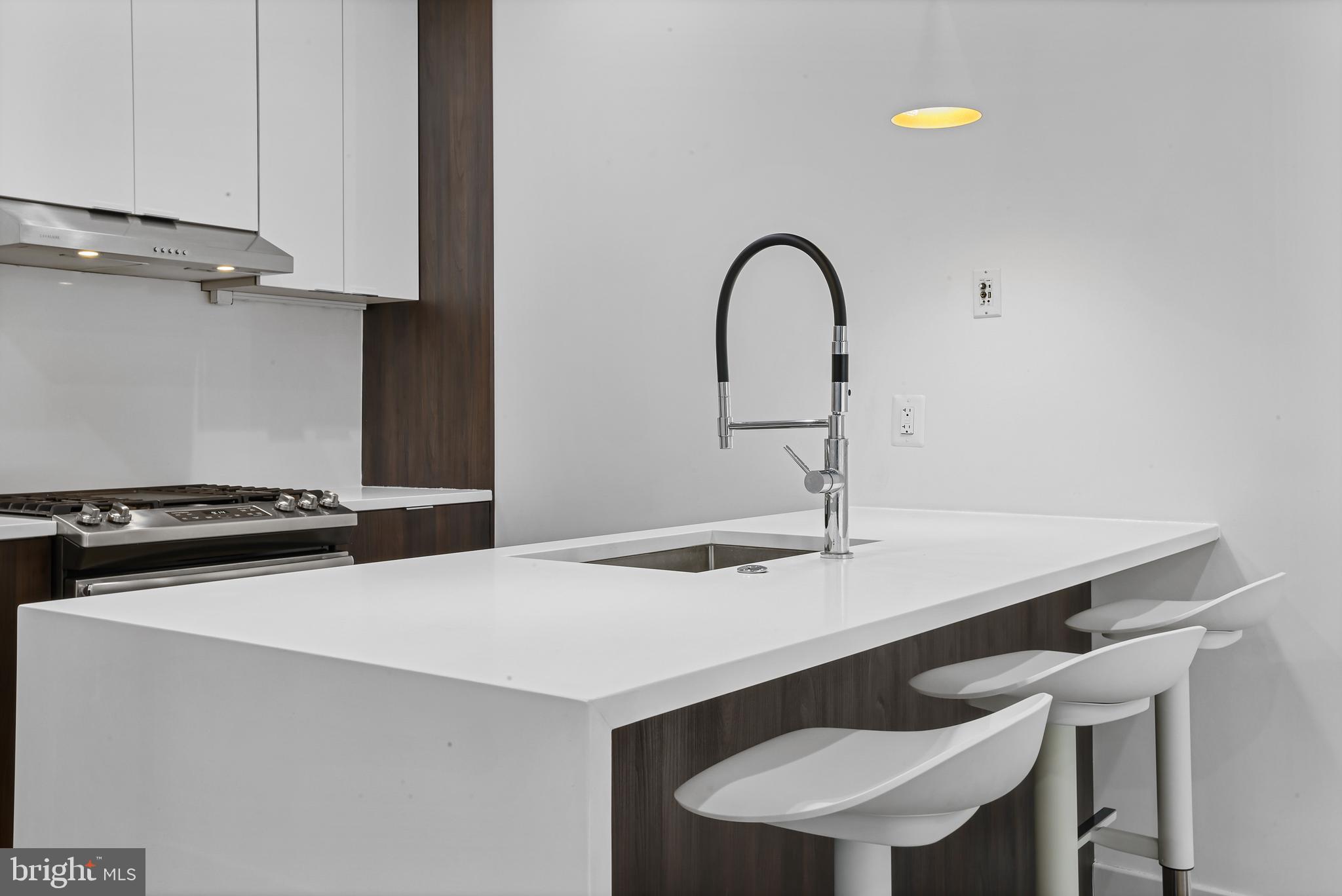 1220 Potomac Avenue Southeast, Unit 3 Washington, DC 20003 - Photo 17 of 26