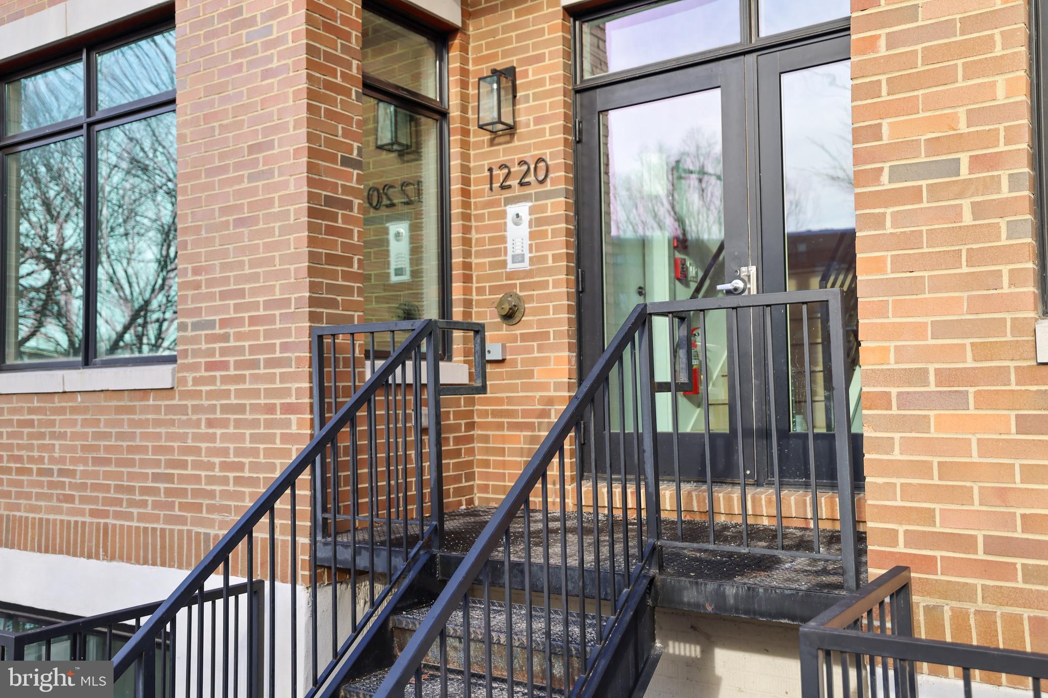 1220 Potomac Avenue Southeast, Unit 3 Washington, DC 20003 - Photo 22 of 26