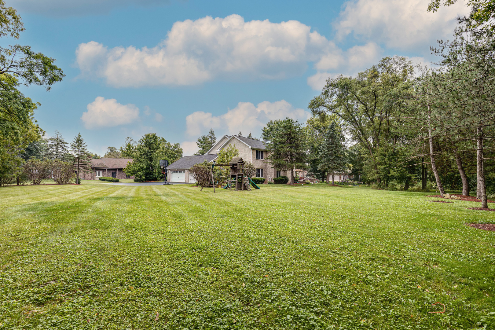 2329 Coach Road Long Grove, IL 60047 - Photo 41 of 56 a view of a field of grass and trees