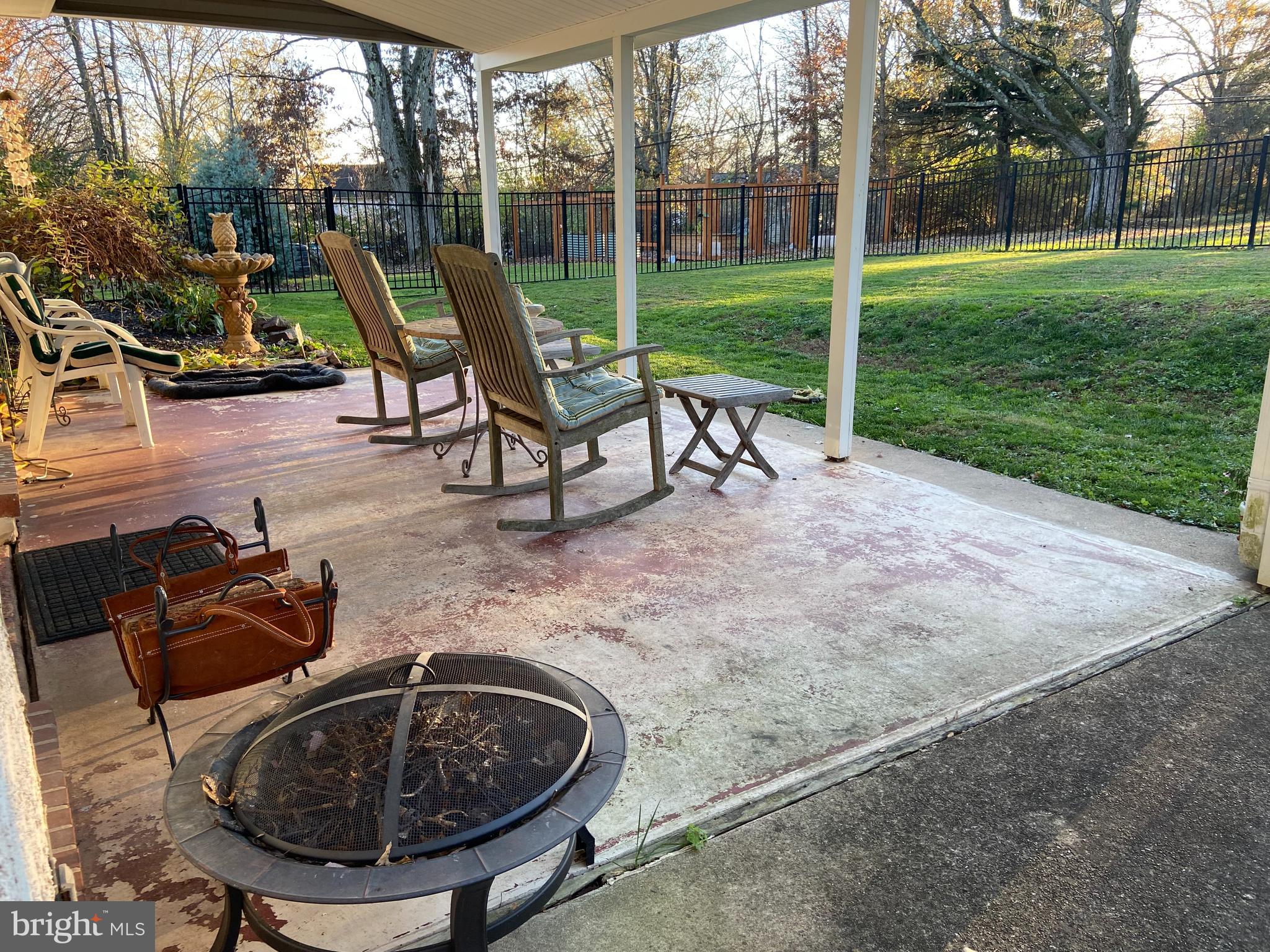 1231 Lois Road Ambler, PA 19002 - Photo 8 of 29 Covered back porch right side