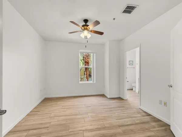 $1,950 | 5020 Fairways Circle, Unit 202, Vero Beach, FL 32967