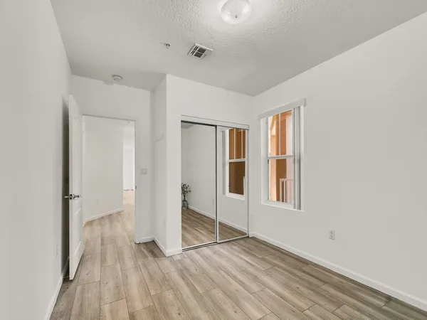 $1,950 | 5020 Fairways Circle, Unit 202, Vero Beach, FL 32967