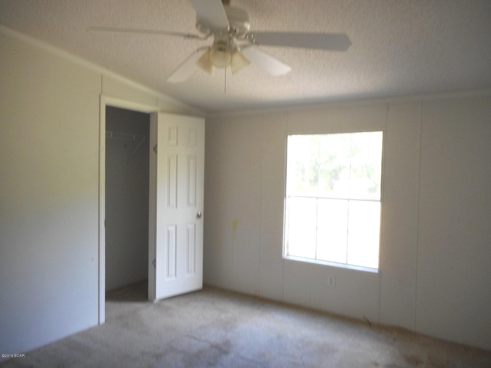 7119 Florence Road Southport, FL 32409 - Photo 5 of 16 Gallery Image 5