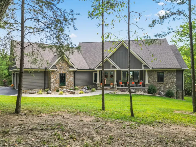 $1,100,000 | 93 Grand Vista Drive, Dunlap, TN 37327