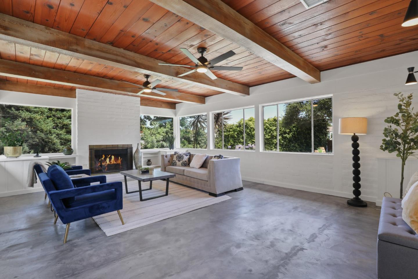 165 Riker Terrace Salinas, CA 93901 - Photo 4 of 17 Gallery Image 4