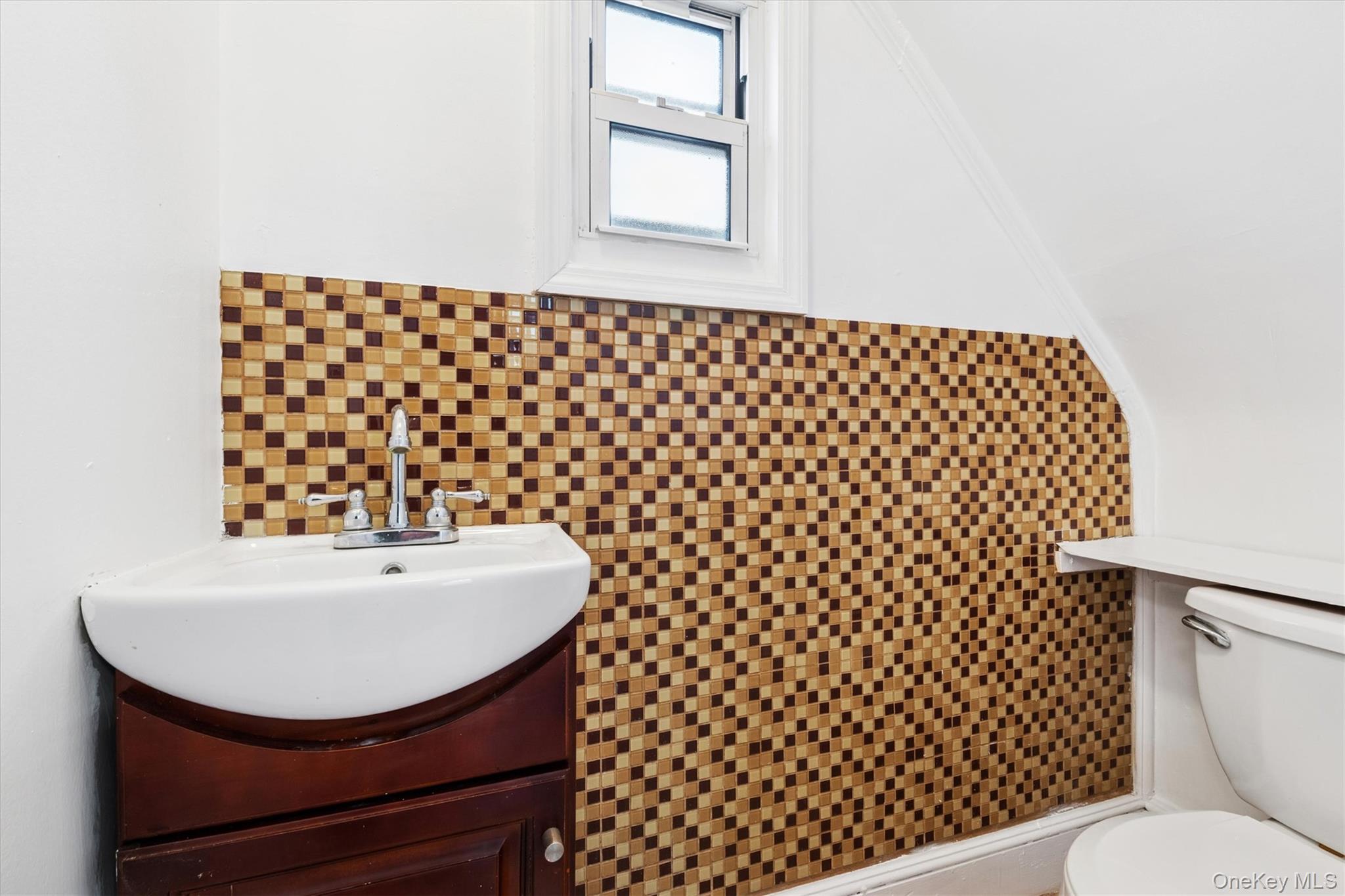 46 Benedict Avenue Valley Stream, NY 11580 - Photo 22 of 30