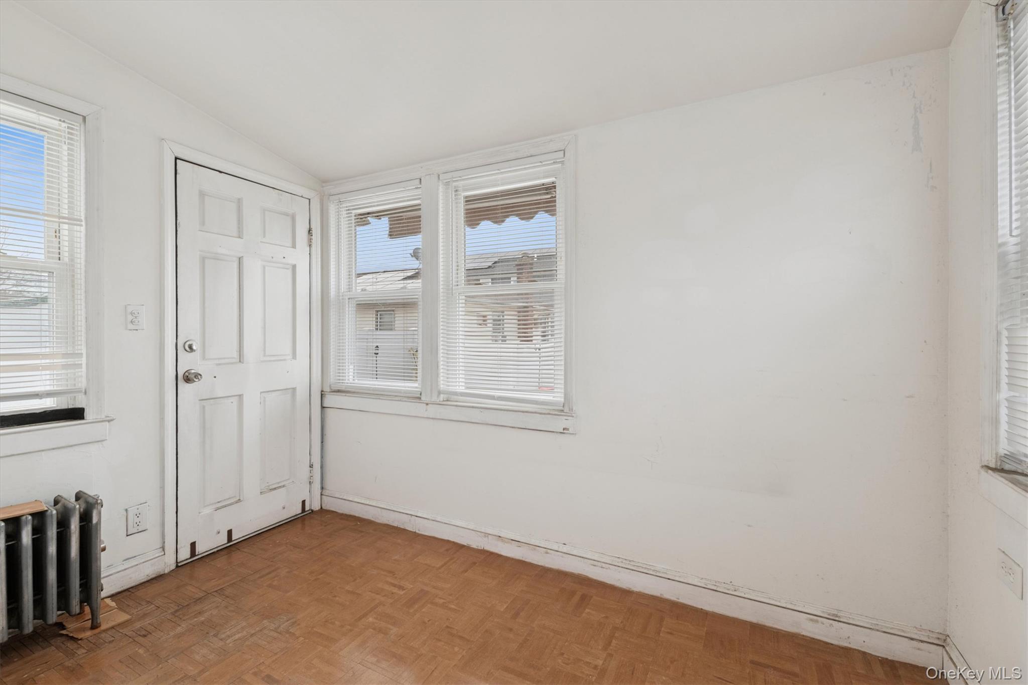 46 Benedict Avenue Valley Stream, NY 11580 - Photo 23 of 30