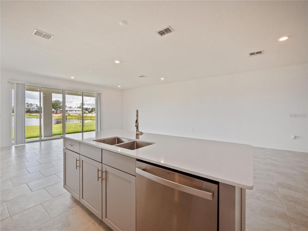 3092 Ella Way St. Cloud, FL 34771 - Photo 7 of 38