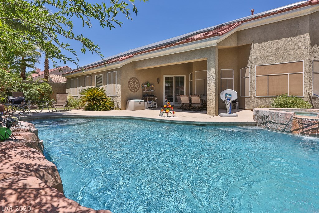 261 Chestnut Ridge Circle Henderson, NV 89012 - Photo 1 of 43 Gallery Image 1