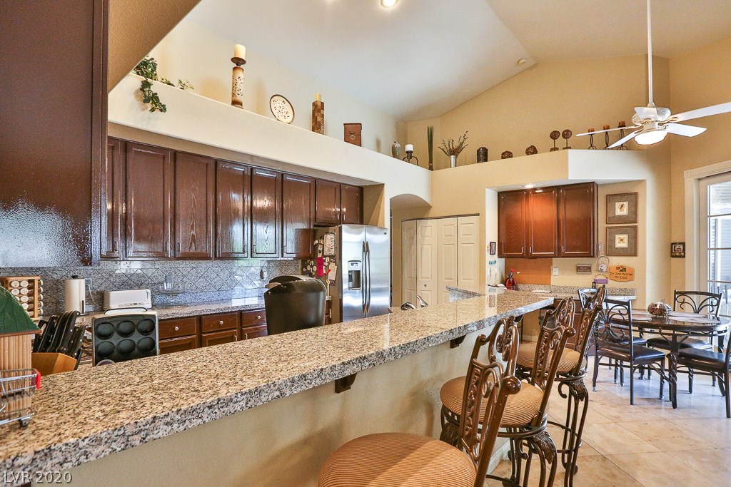 261 Chestnut Ridge Circle Henderson, NV 89012 - Photo 15 of 43 Gallery Image 15