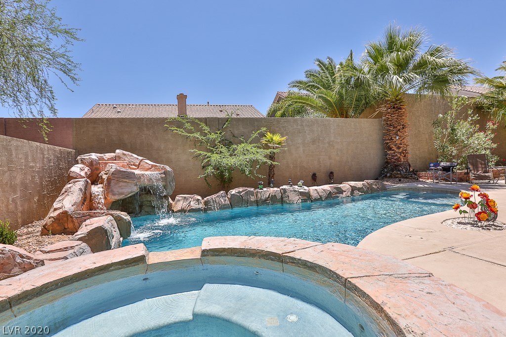 261 Chestnut Ridge Circle Henderson, NV 89012 - Photo 34 of 43 Gallery Image 34