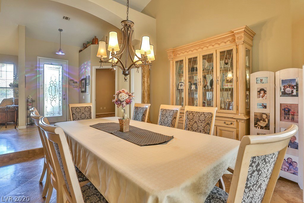 261 Chestnut Ridge Circle Henderson, NV 89012 - Photo 9 of 43 Gallery Image 9