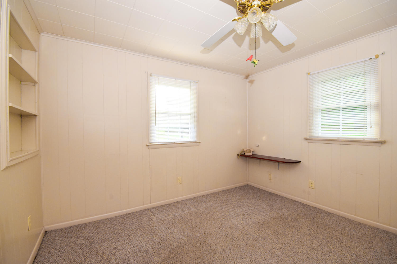 3572 Buck Mountain Road Roanoke, VA 24018 - Photo 9 of 21 3572 Buck Mountain Rd Roanoke-large-009-
