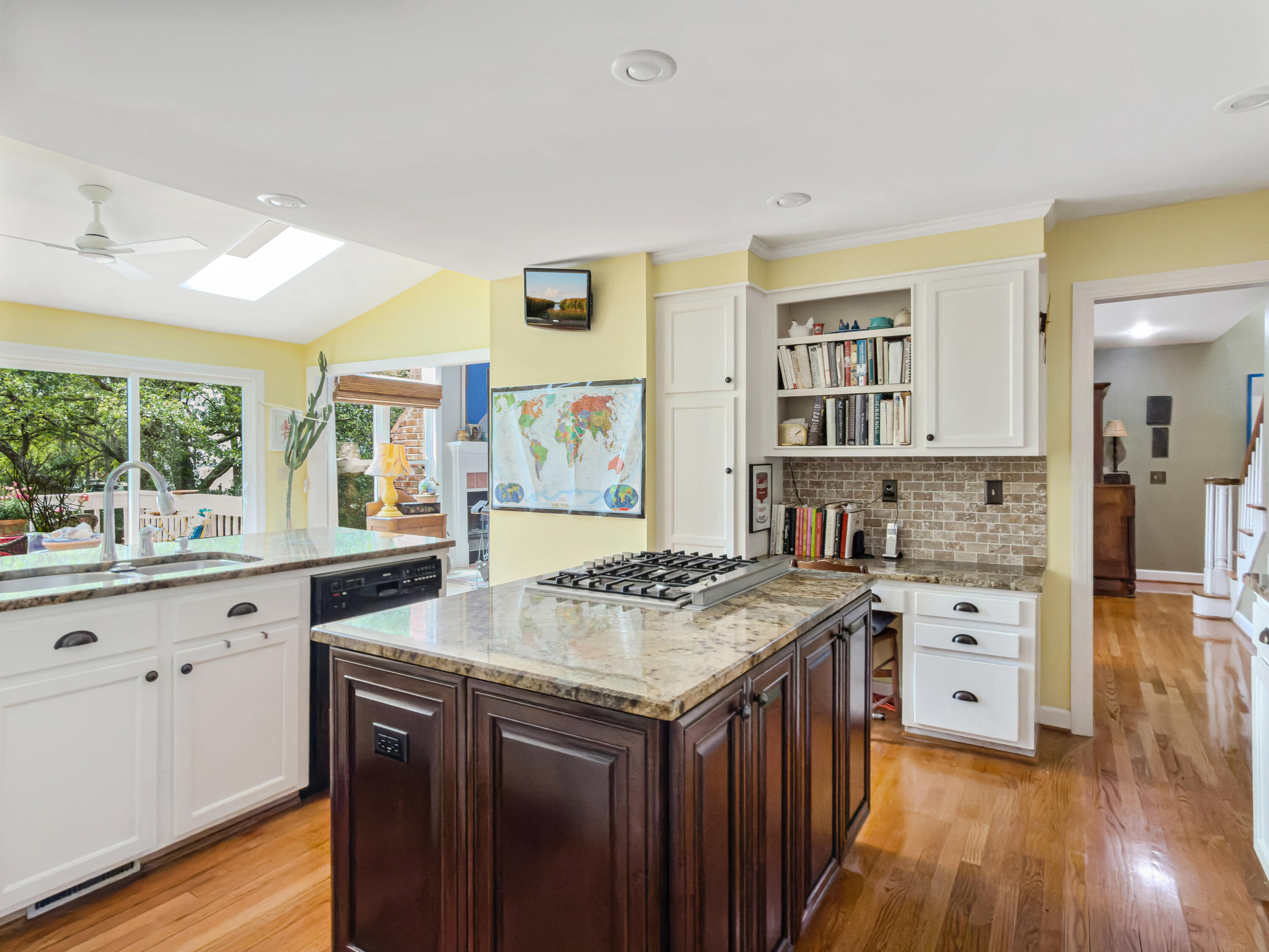 1529 Strathmore Lane Mount Pleasant, SC 29464 - Photo 12 of 29 Kitchen 2