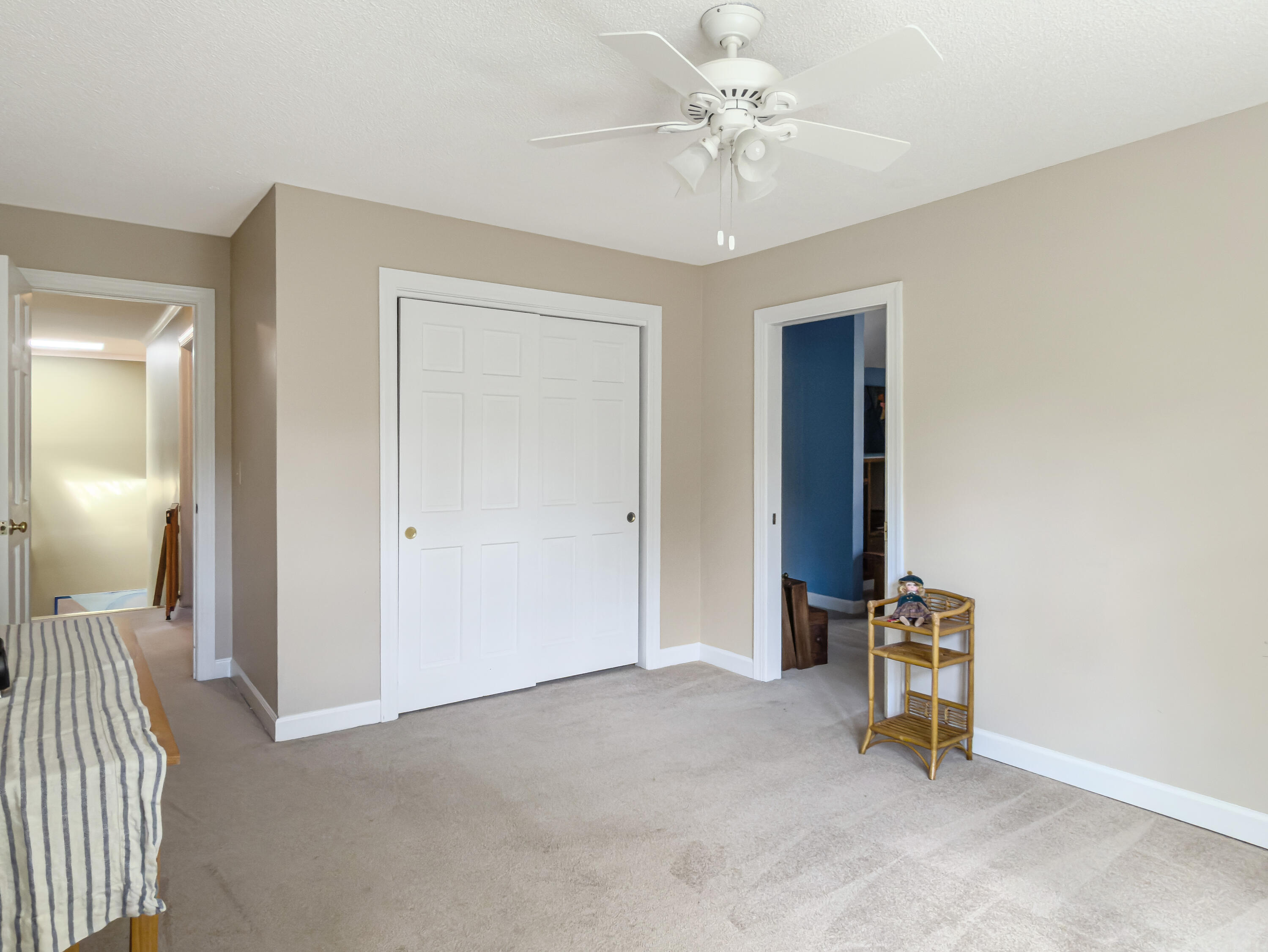 1529 Strathmore Lane Mount Pleasant, SC 29464 - Photo 22 of 29 Bedrm 2 upstairs