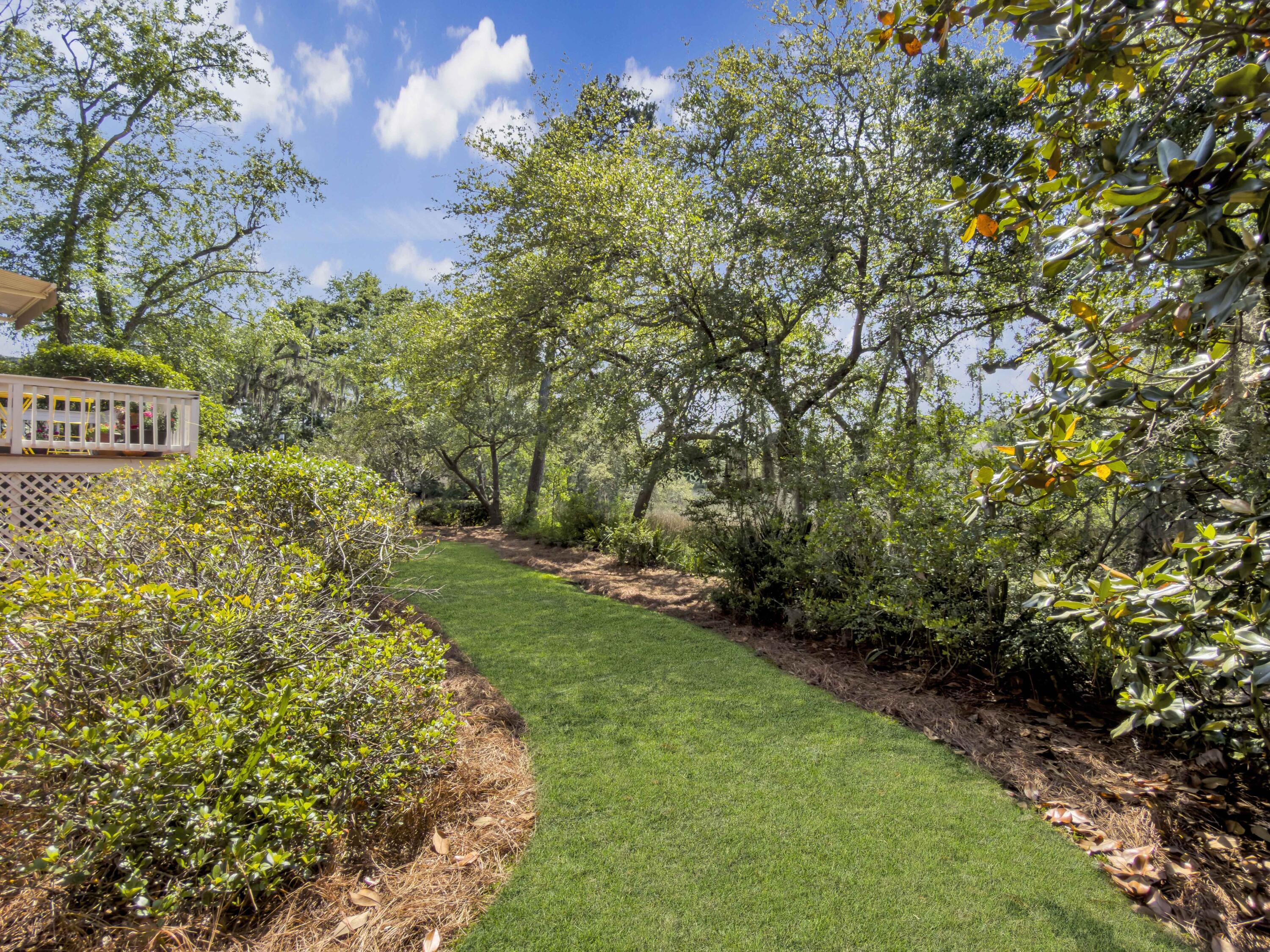1529 Strathmore Lane Mount Pleasant, SC 29464 - Photo 29 of 29 Backyard2