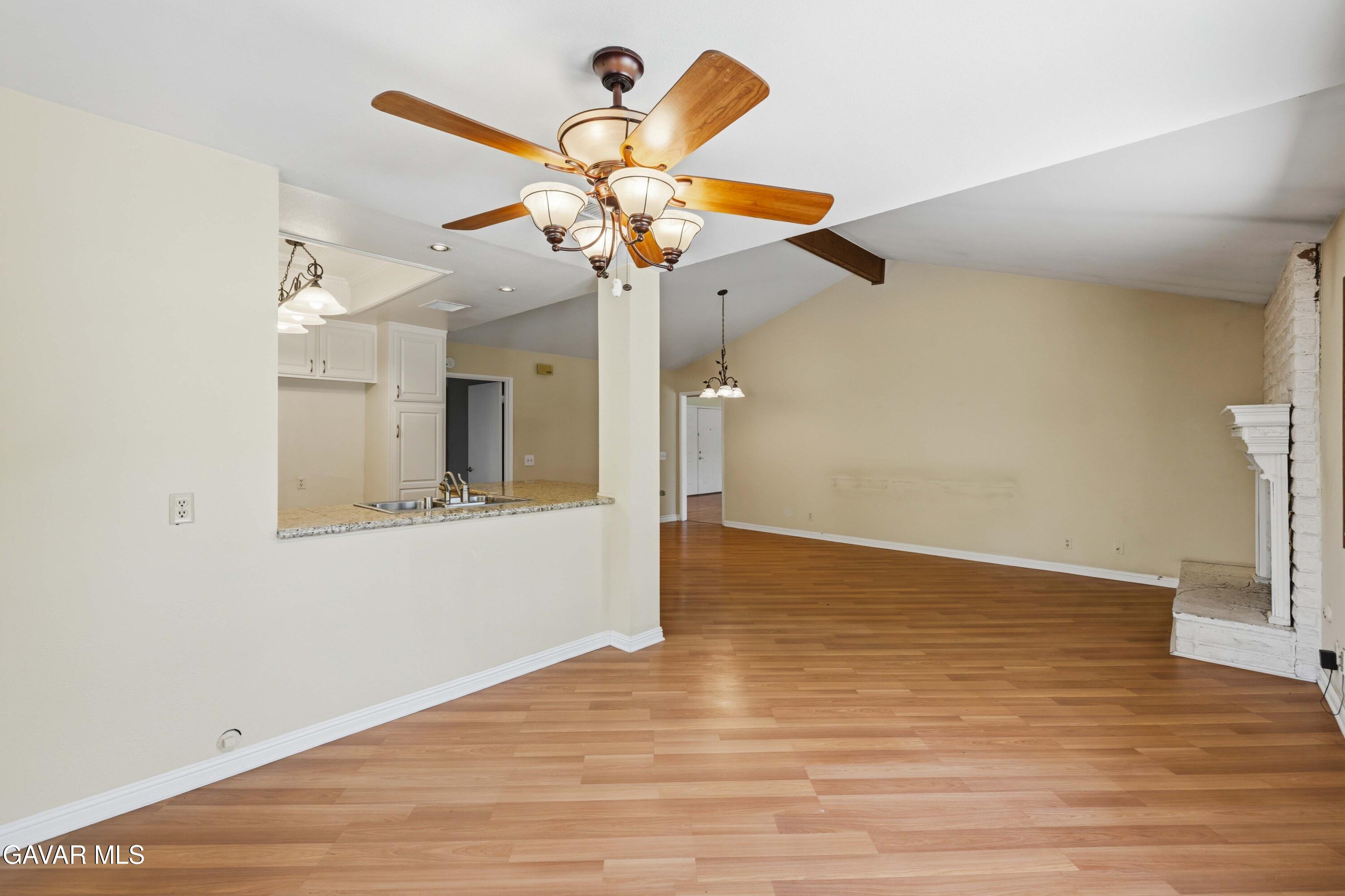 2827 Perfect Place Lancaster, CA 93536 - Photo 11 of 34 2827 Perfect Pl-17