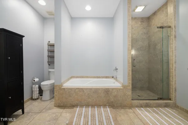 $255,000 | 116 Tipton Street, Unit 204, Johnson City, TN 37604