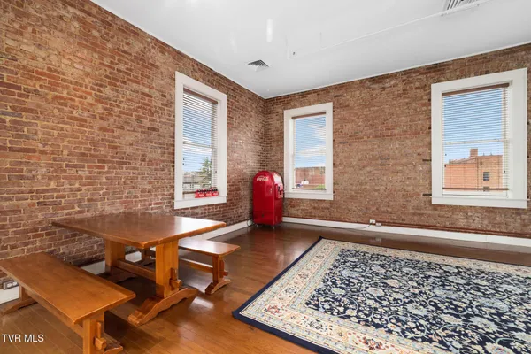 $255,000 | 116 Tipton Street, Unit 204, Johnson City, TN 37604