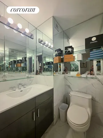 $2,995,000 | 210 Central Park South, Unit 2C | Central Park South