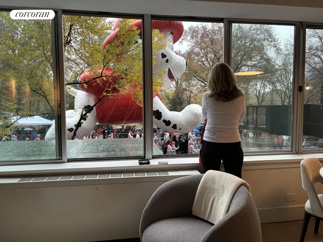 $2,995,000 | 210 Central Park South, Unit 2C | Central Park South